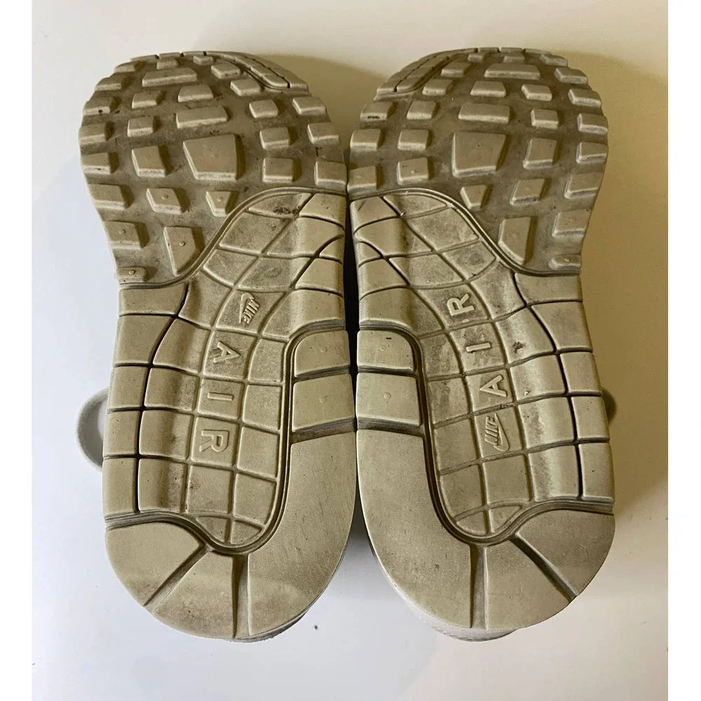 Nike Air Max Pinnacle 839608-001 Sneakers Womens Size 8 - Picture 6 of 9